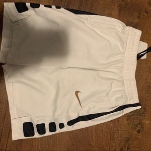 Nike boys elite shorts